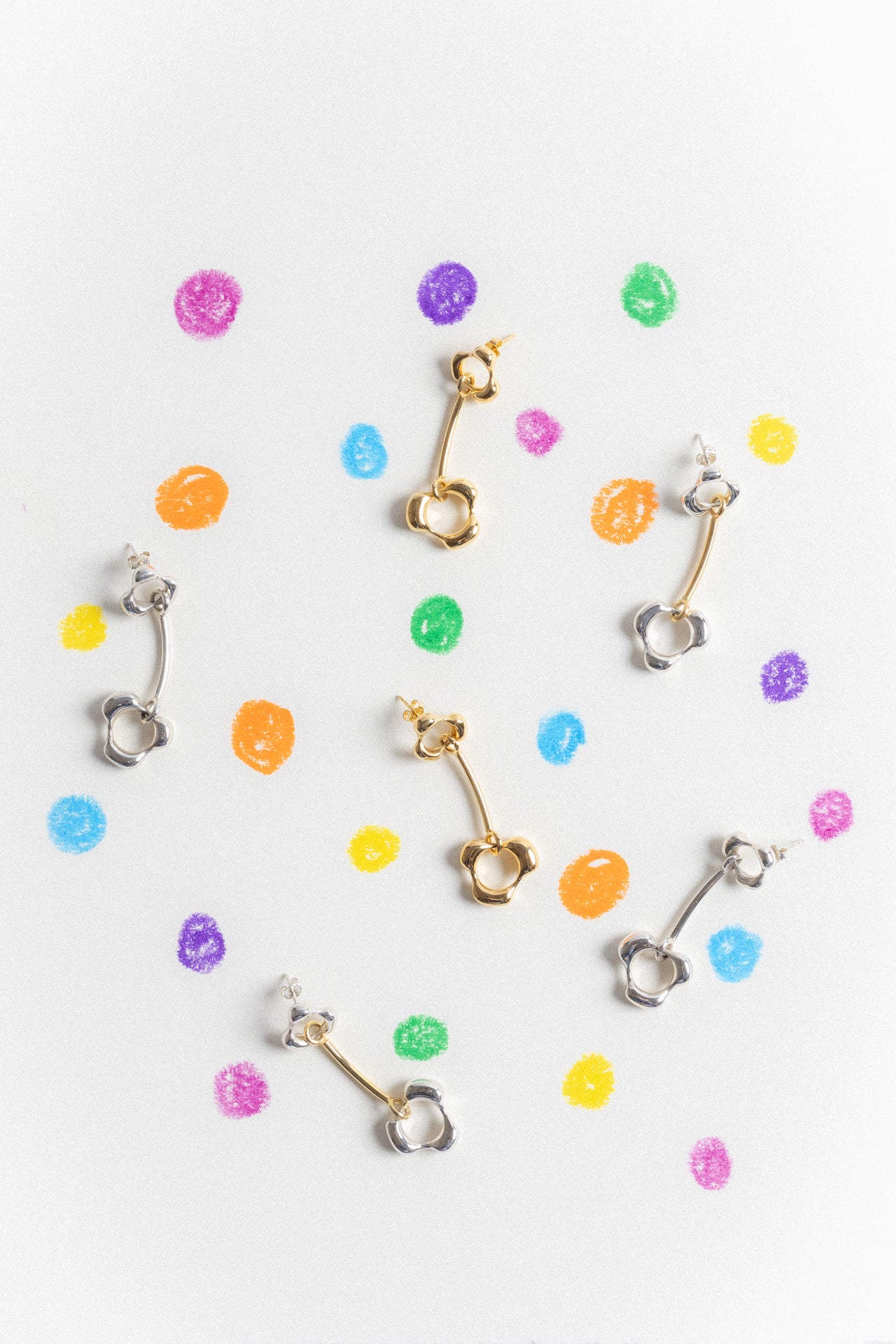 LOOP. THE EARRINGS