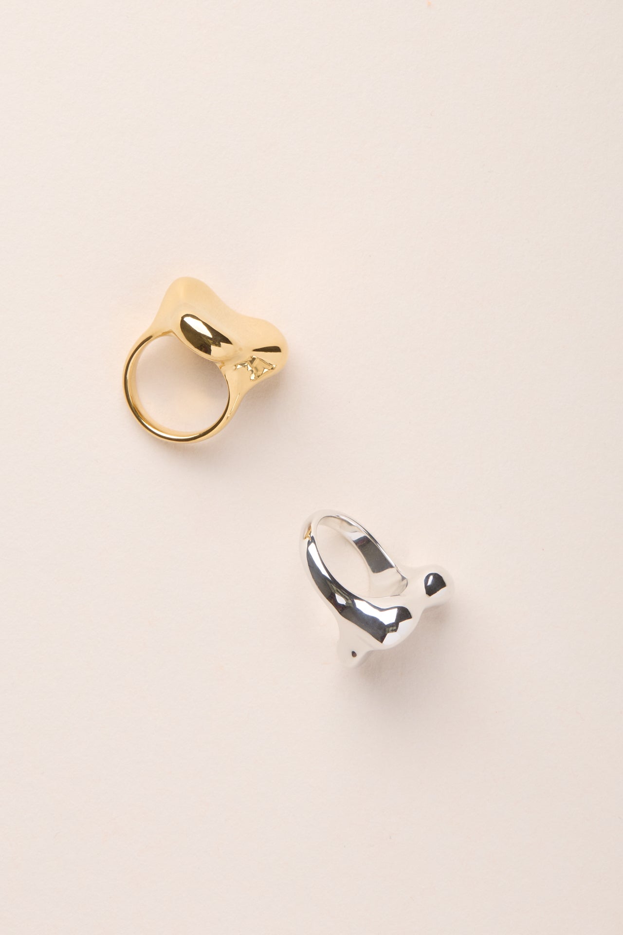 LOOP. THE RING